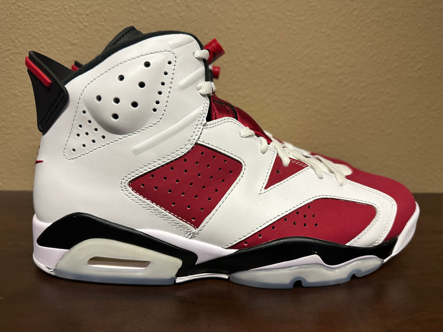 Air Jordan 6 "Carmine"