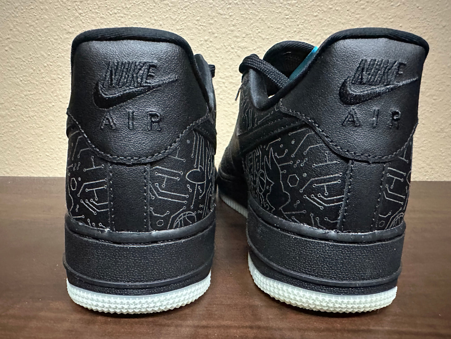 Nike Air Force 1 "Space Jam"