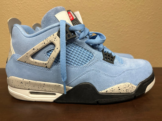 Air Jordan 4 "UNC"